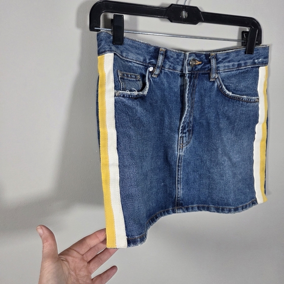 Zara Trafaluc Y2K Denim Mini Skirt Side Stripe Streetwear Med - Picture 2 of 5